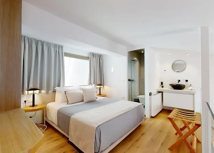 Panormos Bay Suites 酒店 帕诺尔莫斯米科诺斯