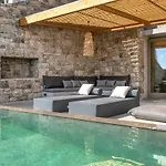 Panormos Bay Suites 5*