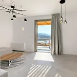 Panormos Bay Suites Hotel
