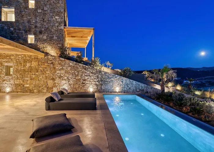 Panormos Bay Suites מלון 5*