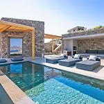 Szálloda Panormos Bay Suites