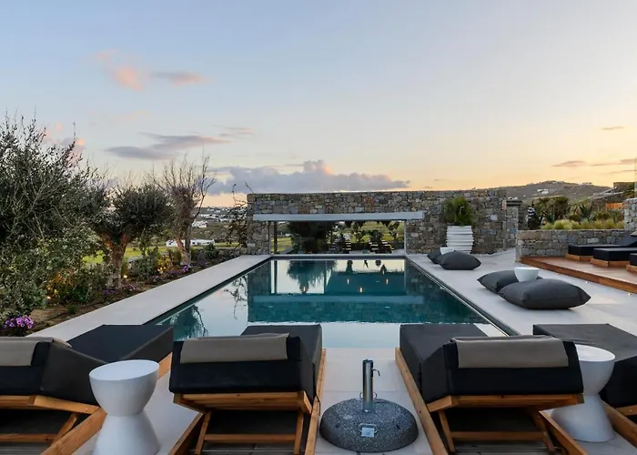 酒店 Panormos Bay Suites 5*