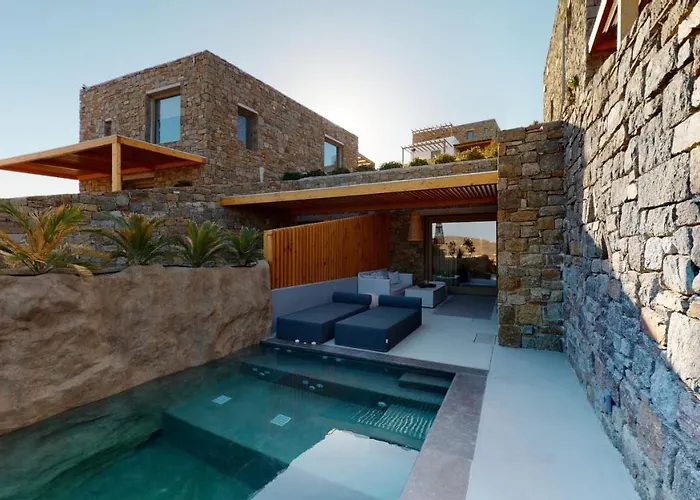 Hotell Panormos Bay Suites 5*