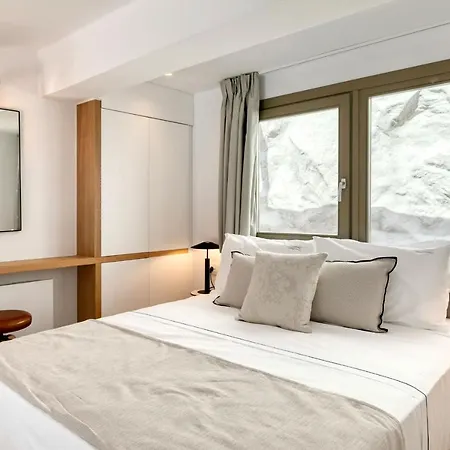 Panormos Bay Suites Hotell 5*