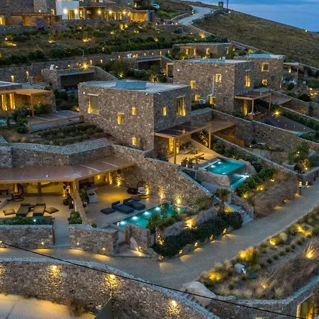 Hotell Panormos Bay Suites 5*