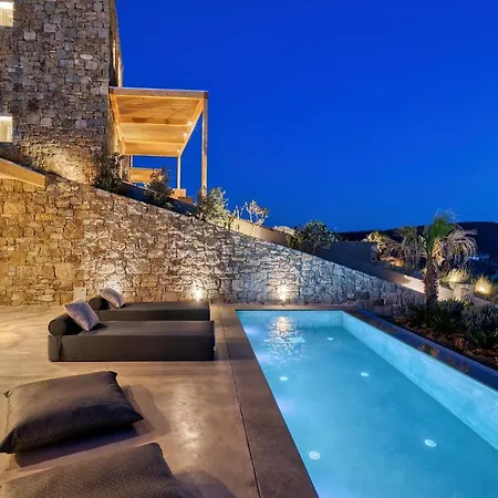 Panormos Bay Suites Hotell 5*